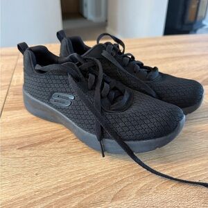 Skechers Women’s Black Lace-Up Mesh Athletic Sneakers